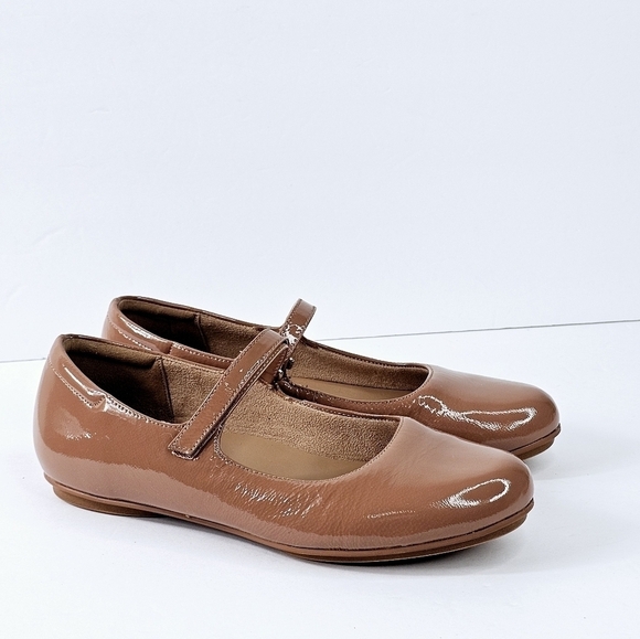 New! Naturalizer Maxwell Mary Jane Flat Patent Leather Ballet Flats 8.5 Wide - Picture 3 of 16